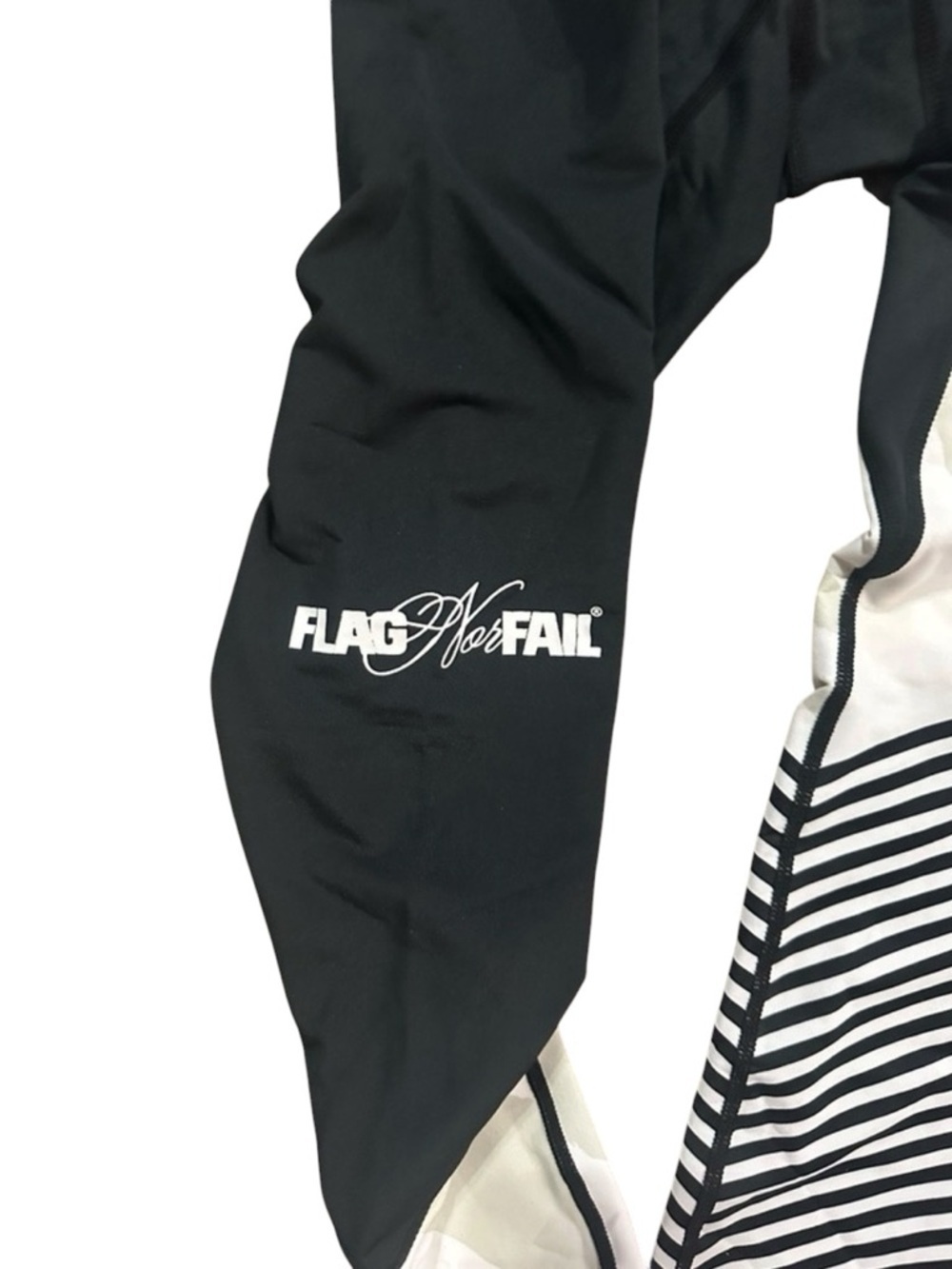 Performance Leggings XS Black White Geometric Activewear - Picture 3 of 5